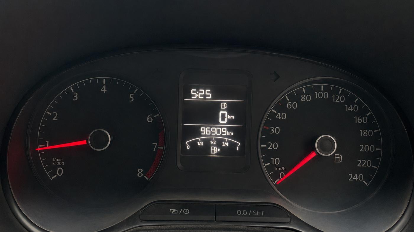 2017 Volkswagen Polo ALLSTAR 1.2, Petrol, Manual, 96,879 km, Odometer Image