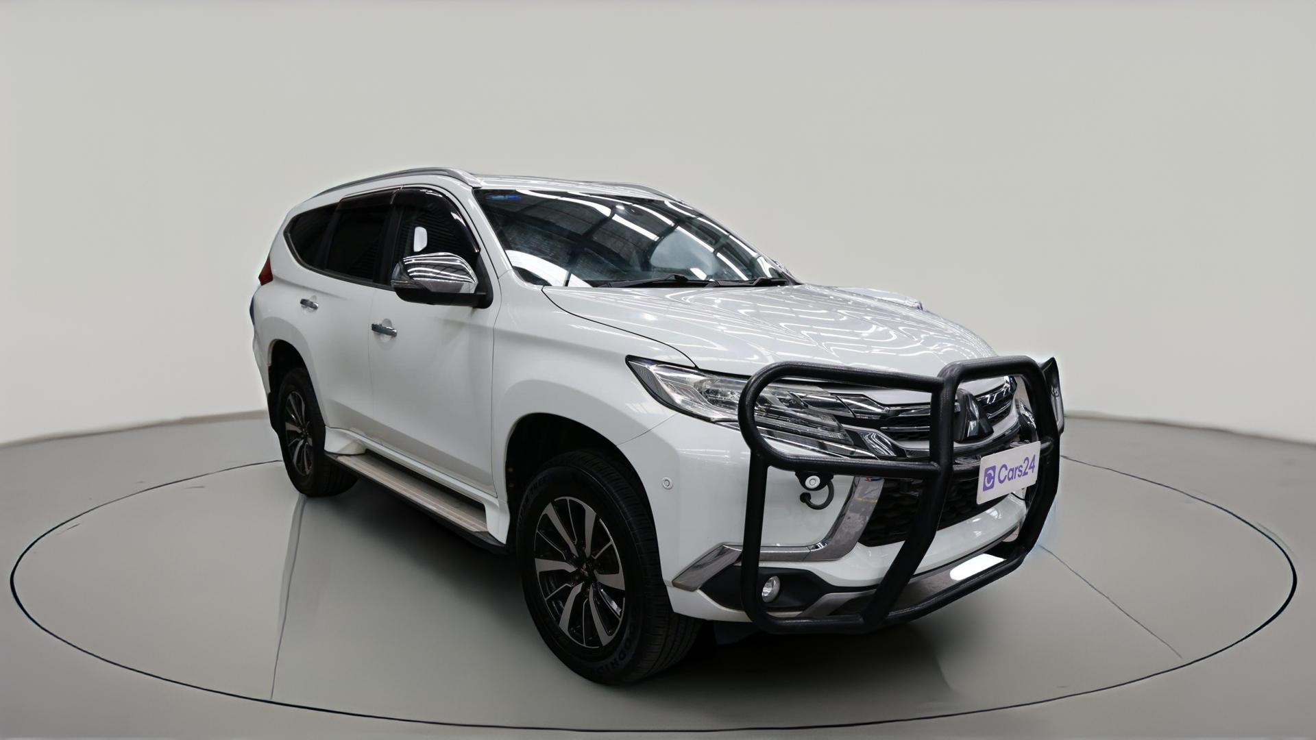 Mitsubishi Pajero Sport image