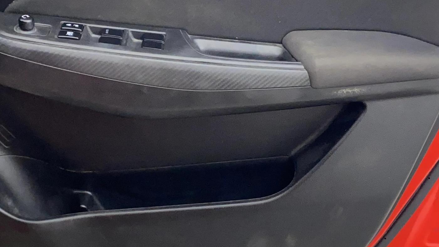 2022 Maruti Swift VXI, Petrol, Manual, 40,862 km, Driver Side Door Panels Control