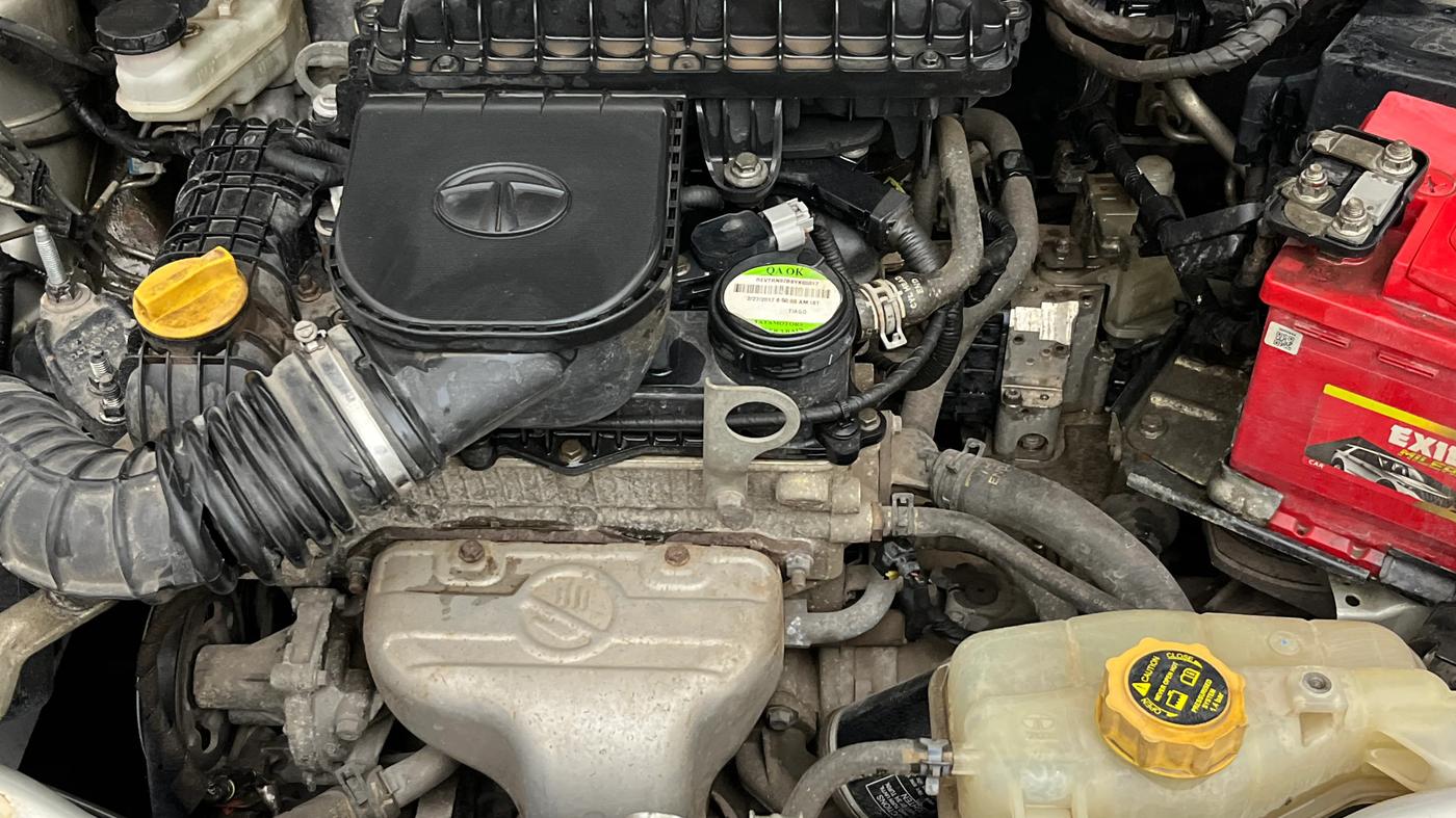 2017 Tata Tiago XZA PETROL, Petrol, Automatic, 73,472 km, Engine View