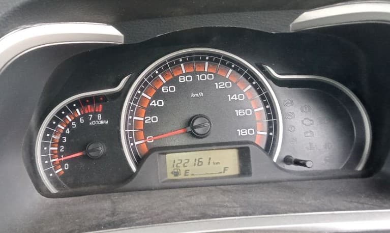 2017 Maruti Alto K10 VXI (O), Petrol, Manual, 1,22,161 km, Odometer Image