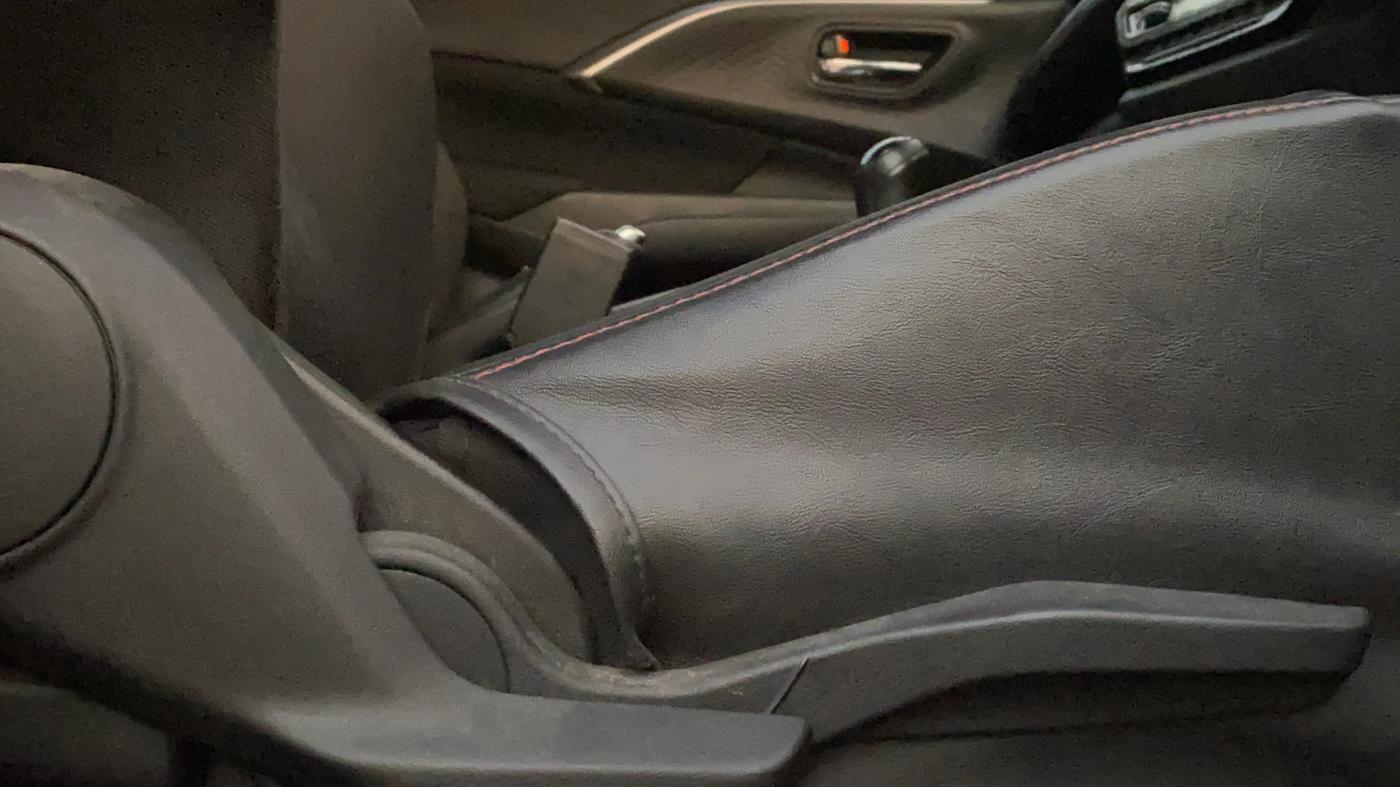 2024 Maruti Swift ZXI PLUS, Petrol, Manual, 22,152 km, Driver Side Adjustment Panel