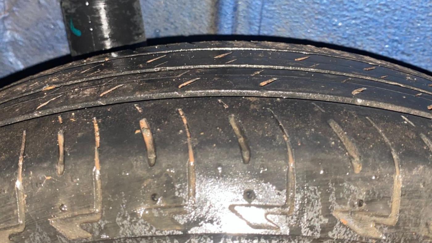 2022 Maruti Celerio VXI AMT, Petrol, Automatic, 31,502 km, Left Front Tyre Tread