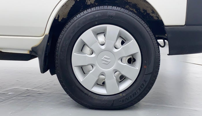 2018 Maruti Eeco 5 STR WITH AC PLUSHTR, Petrol, Manual, 12 km, Right Front Wheel