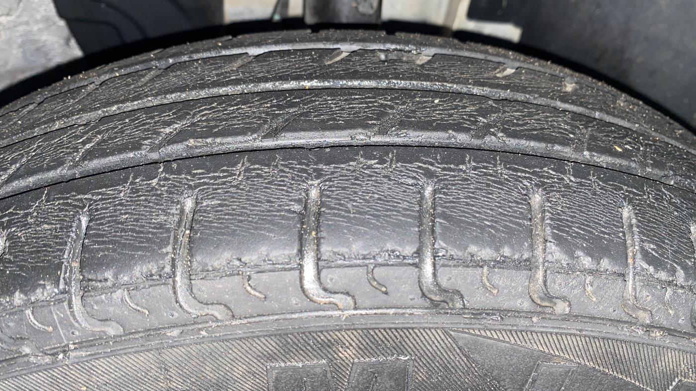 2019 Renault Kwid RXT 1.0 (O), Petrol, Manual, 52,006 km, Right Front Tyre Tread