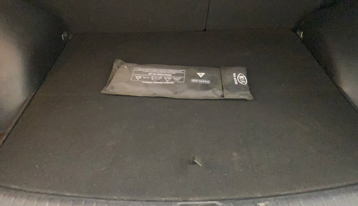 2019 KIA SELTOS HTX 1.5 DIESEL, Diesel, Manual, 1,06,763 km, Boot Inside