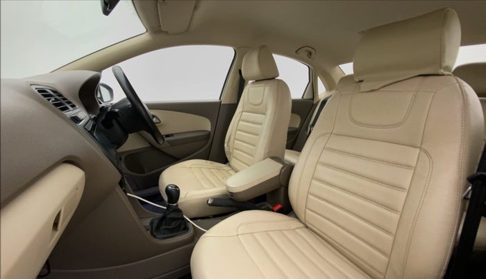 2016 Skoda Rapid AMBITION 1.6 MPFI MT, Petrol, Manual, 48,477 km, Right Side Front Door Cabin