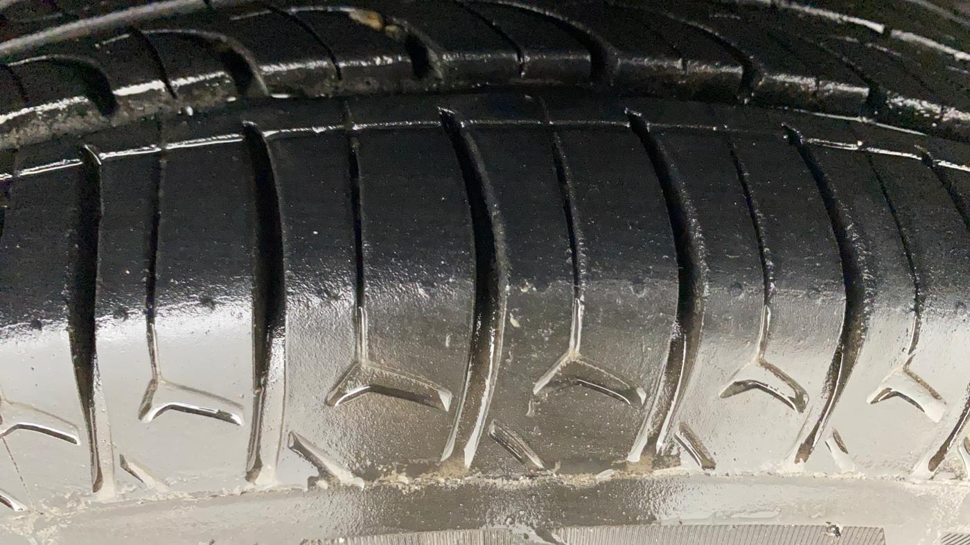 2021 Hyundai NEW SANTRO SPORTZ AMT, Petrol, Automatic, 71,159 km, Right Front Tyre Tread