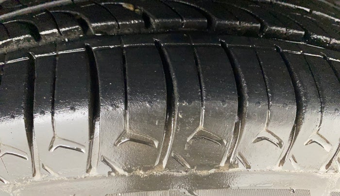 2021 Hyundai NEW SANTRO SPORTZ AMT, Petrol, Automatic, 71,159 km, Right Front Tyre Tread