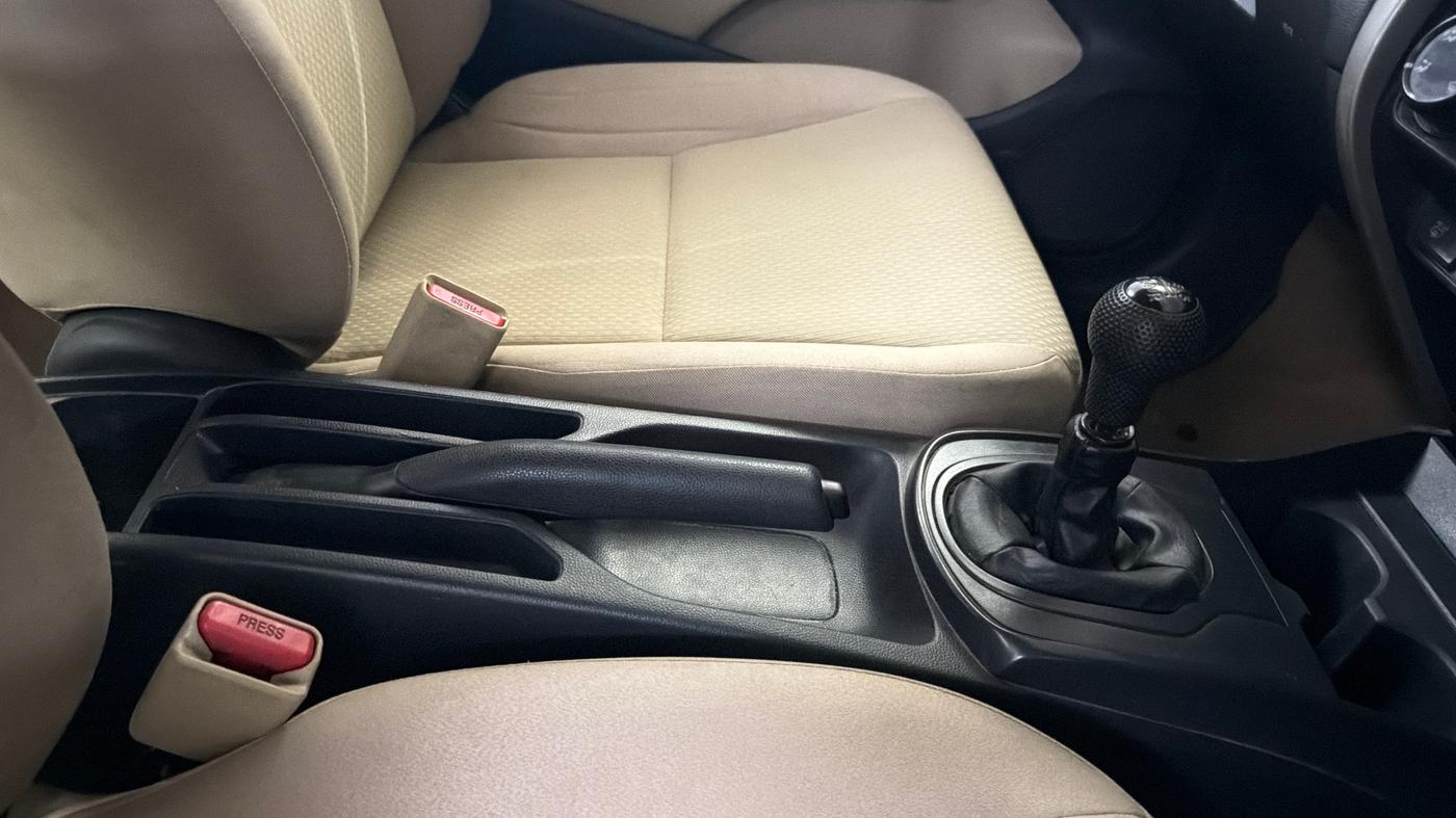 2018 Honda City 1.5L I-VTEC S MT, Petrol, Manual, 47,755 km, Gear Lever