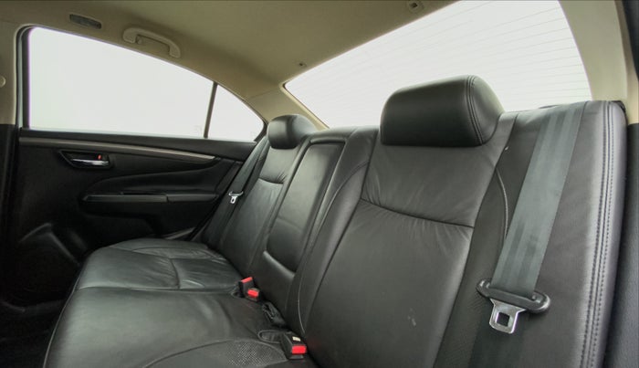 2016 Maruti Ciaz ZDI+ SHVS RS MT, Diesel, Manual, 95,195 km, Right Side Rear Door Cabin