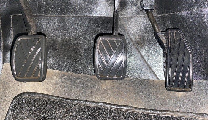 2019 Maruti Swift VXI, Petrol, Manual, 16,675 km, Pedals