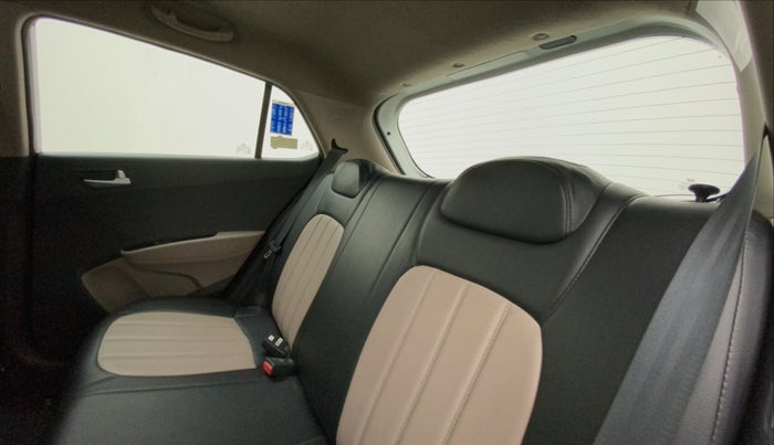 2018 Hyundai Grand i10 SPORTZ (O) 1.2 KAPPA VTVT, Petrol, Manual, 53,226 km, Right Side Rear Door Cabin