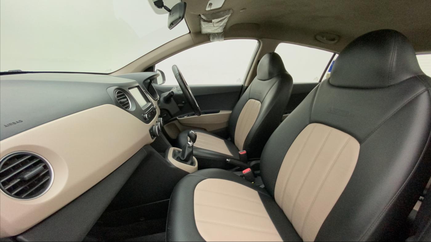 2018 Hyundai Grand i10 SPORTZ (O) 1.2 KAPPA VTVT, Petrol, Manual, 53,226 km, Right Side Front Door Cabin