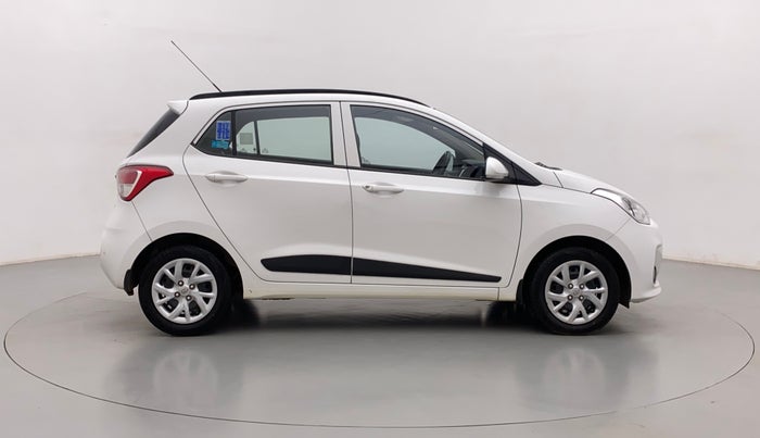 2018 Hyundai Grand i10 SPORTZ (O) 1.2 KAPPA VTVT, Petrol, Manual, 53,226 km, Right Side View