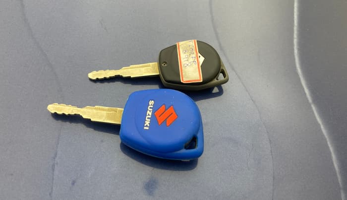 2020 Maruti Dzire VXI, Petrol, Manual, 41,088 km, Key Close Up