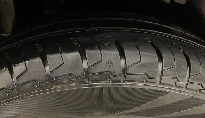 2020 Maruti Dzire VXI, Petrol, Manual, 41,088 km, Right Rear Tyre Tread