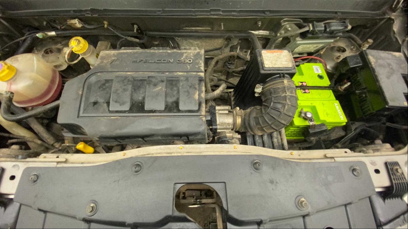 2016 Mahindra Kuv100 K4 6 STR, Petrol, Manual, 18,437 km, Open Bonet