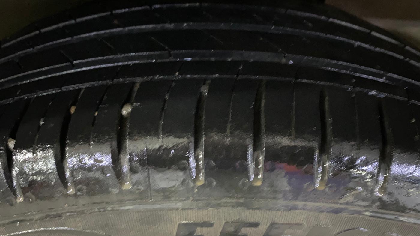 2023 MG HECTOR SAVVY PRO 1.5 TURBO CVT PETROL, Petrol, Automatic, 73,082 km, Left Rear Tyre Tread