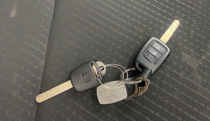 2019 Honda WR-V 1.2L I-VTEC VX MT, Petrol, Manual, 52,392 km, Key Close Up