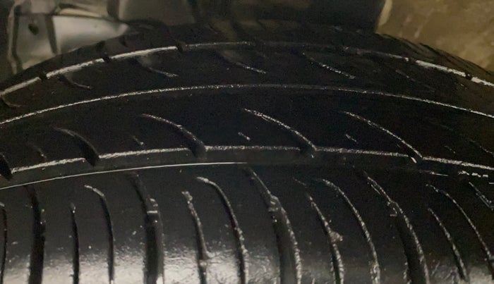 2019 Maruti New Wagon-R ZXI 1.2 AMT, Petrol, Automatic, 44,975 km, Left Front Tyre Tread