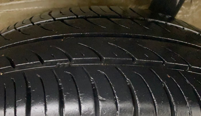 2019 Maruti New Wagon-R ZXI 1.2 AMT, Petrol, Automatic, 44,975 km, Left Rear Tyre Tread