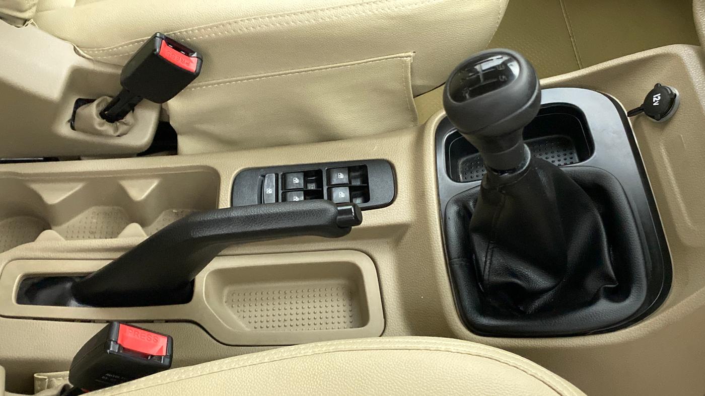 2022 Mahindra BOLERO NEO N 4, Diesel, Manual, 10,228 km, Gear Lever