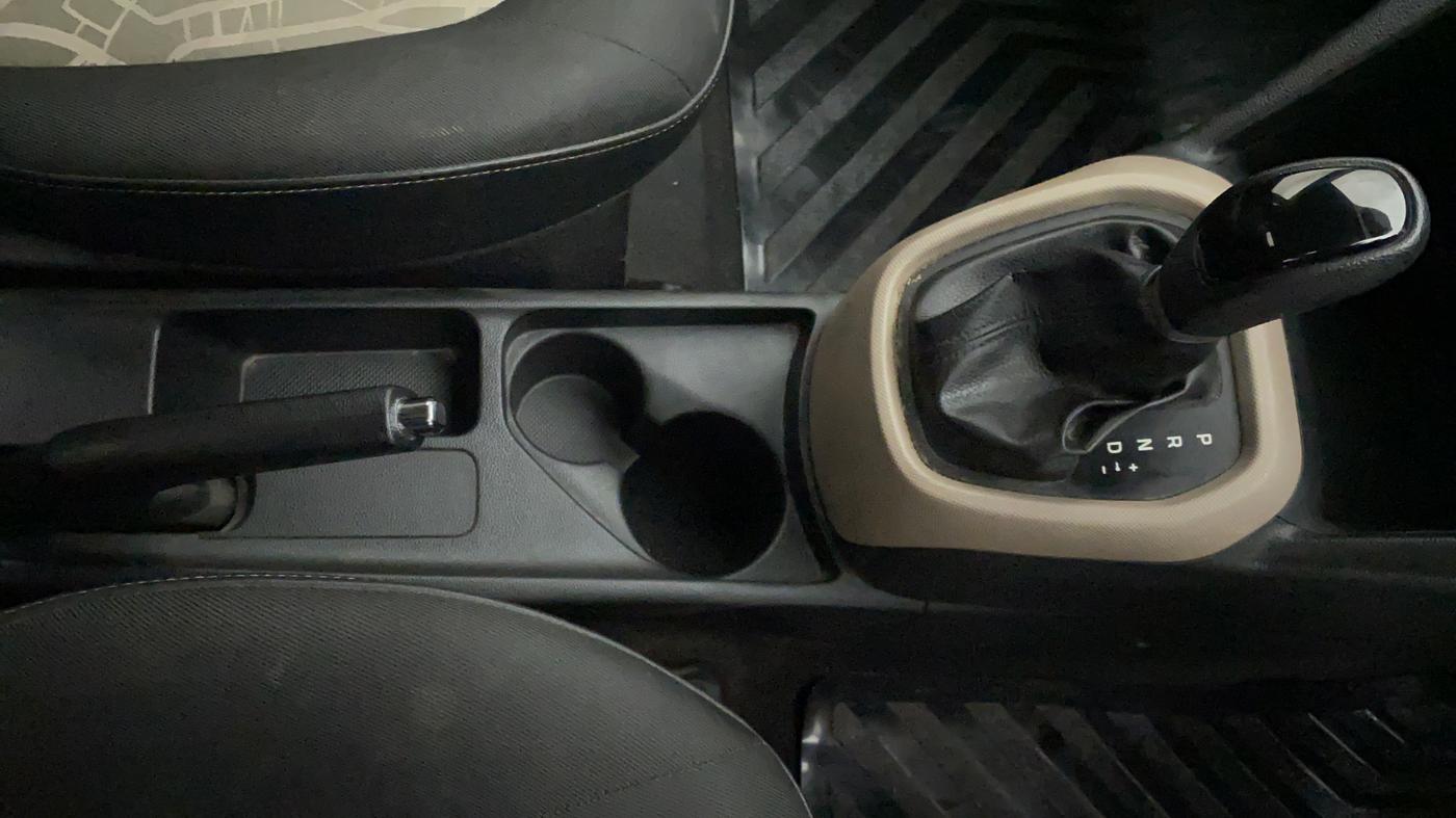 2016 Hyundai Grand i10 ASTA AT 1.2 KAPPA VTVT, Petrol, Automatic, 26,004 km, Gear Lever