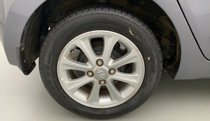 2016 Hyundai Grand i10 ASTA AT 1.2 KAPPA VTVT, Petrol, Automatic, 26,004 km, Right Rear Wheel