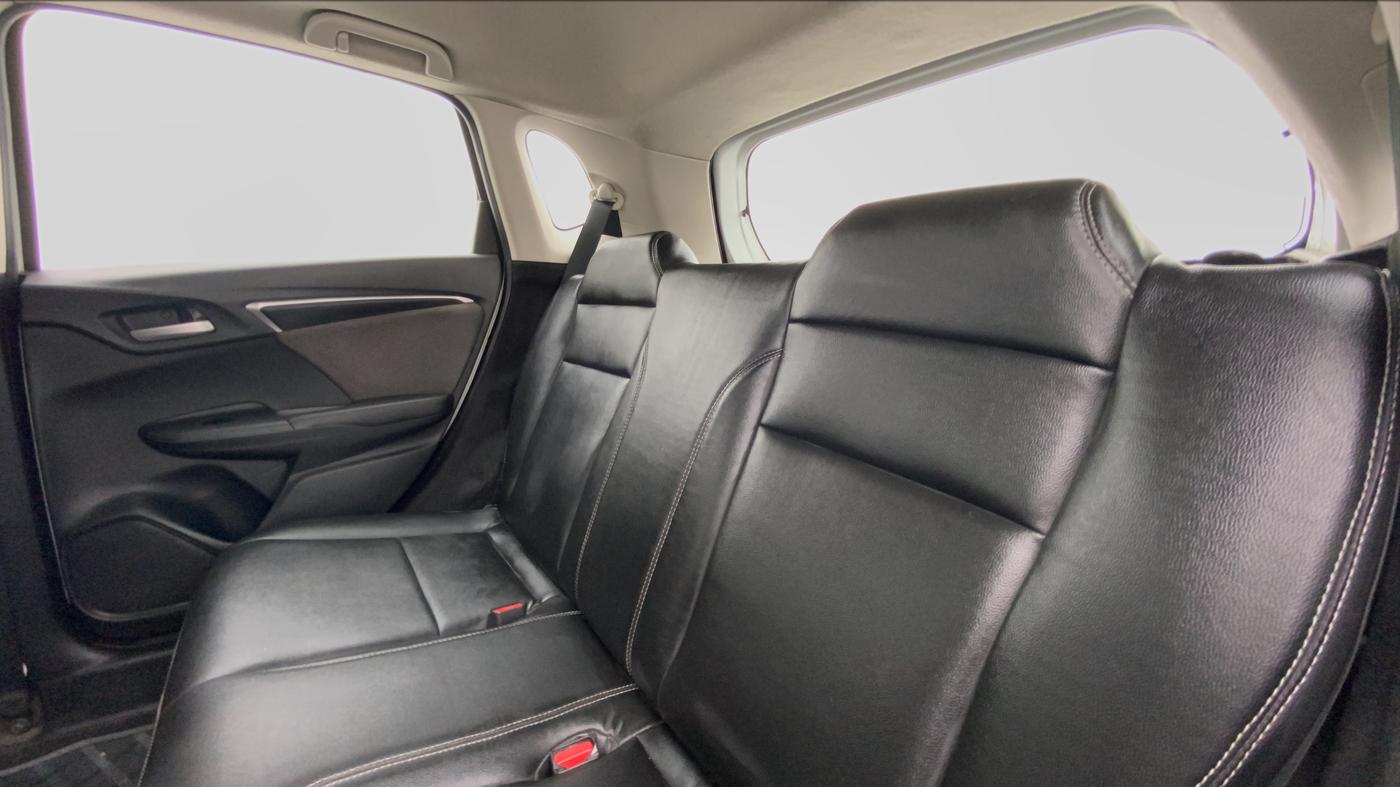 2017 Honda WR-V 1.2 i-VTEC VX MT, Petrol, Manual, 69,772 km, Right Side Door Cabin View