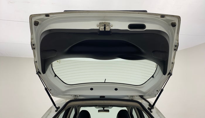 2017 Honda WR-V 1.2 i-VTEC VX MT, Petrol, Manual, 69,772 km, Boot Door Open