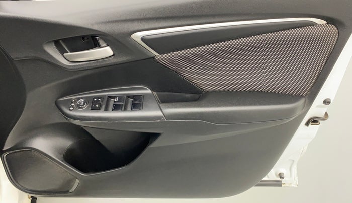 2017 Honda WR-V 1.2 i-VTEC VX MT, Petrol, Manual, 69,772 km, Driver Side Door Panels Control