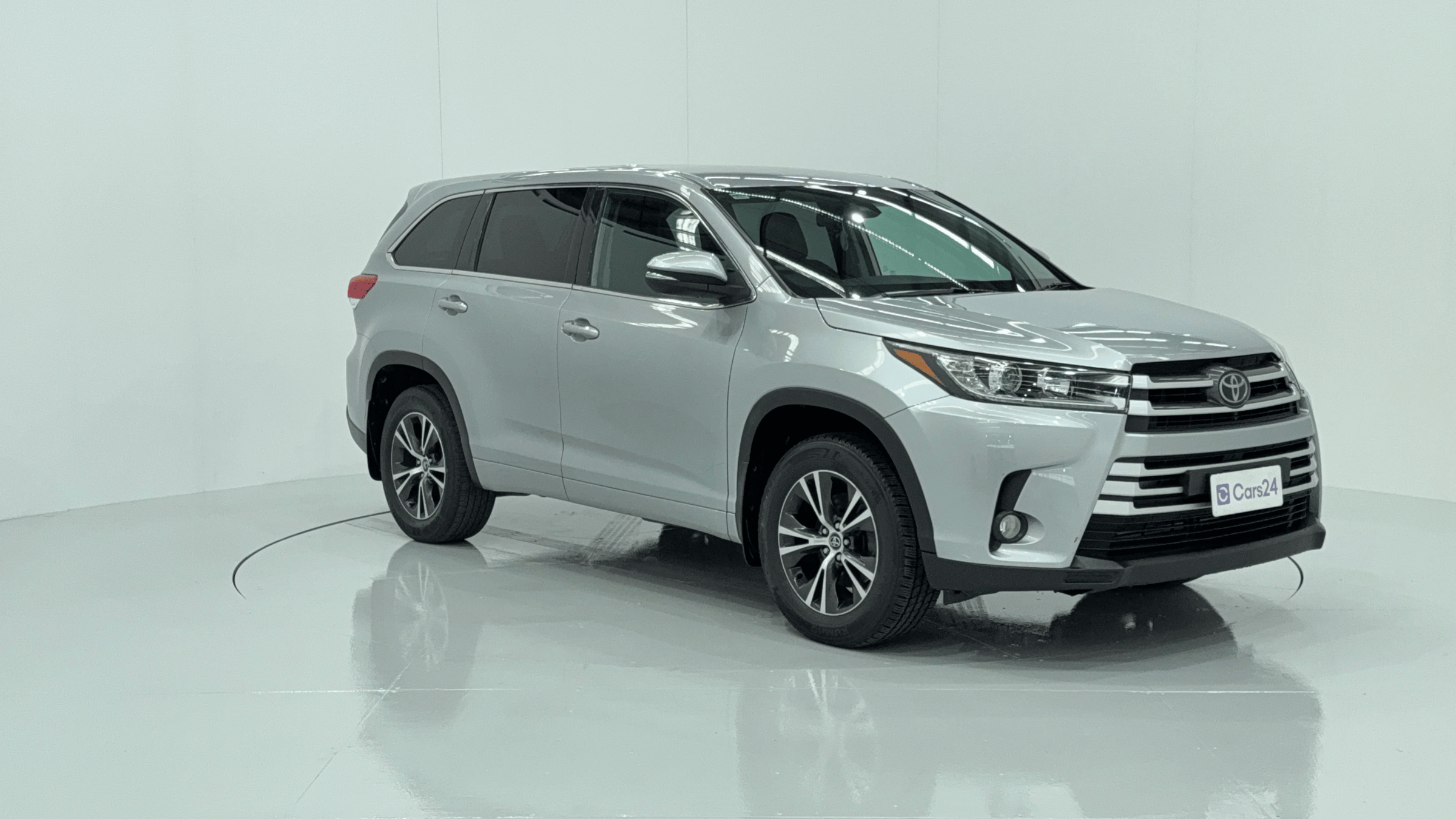 Toyota Kluger image
