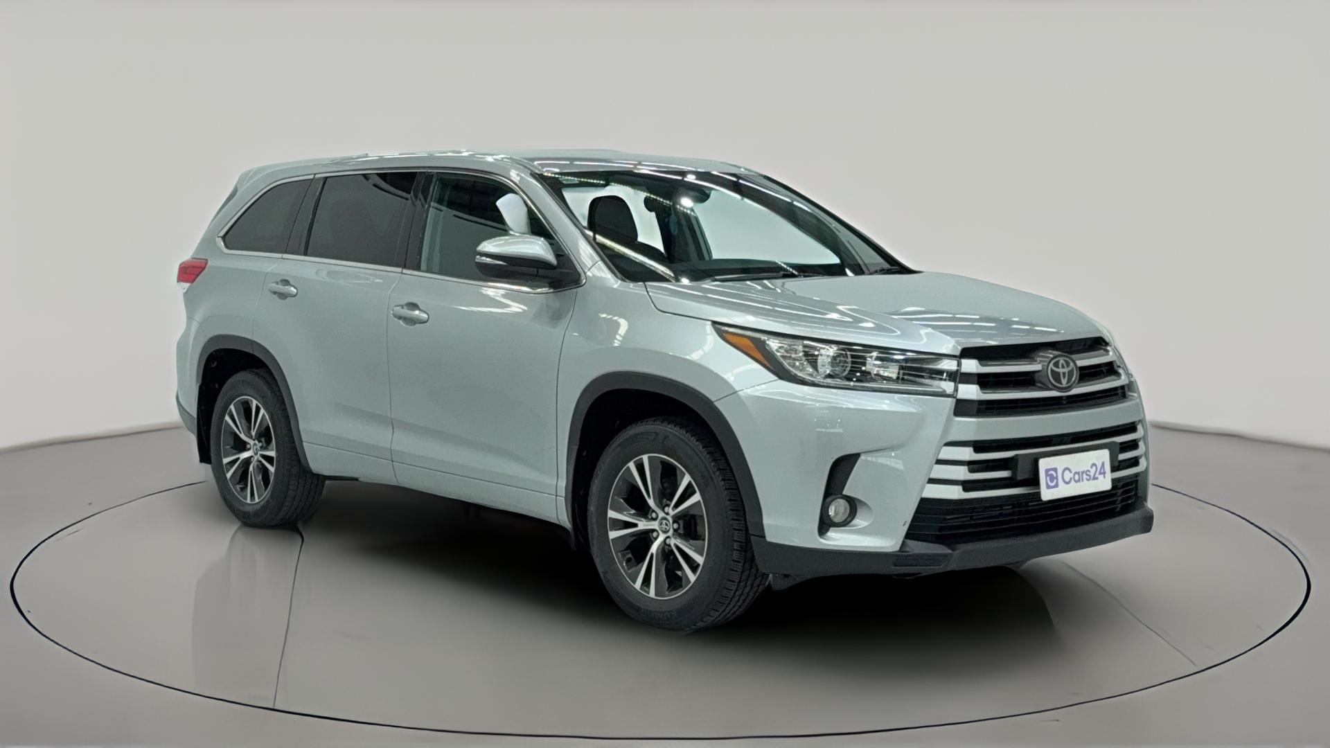 Toyota Kluger image