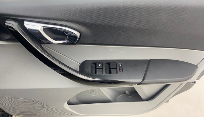 2020 Tata Tiago XZ PLUS PETROL, Petrol, Manual, 29,819 km, Driver Side Door Panels Control