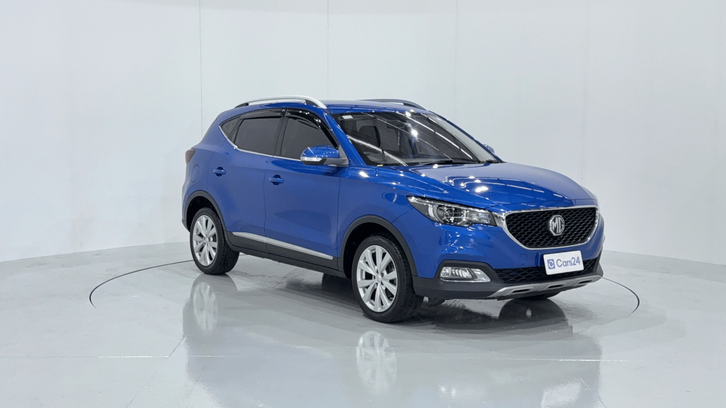 MG ZS image