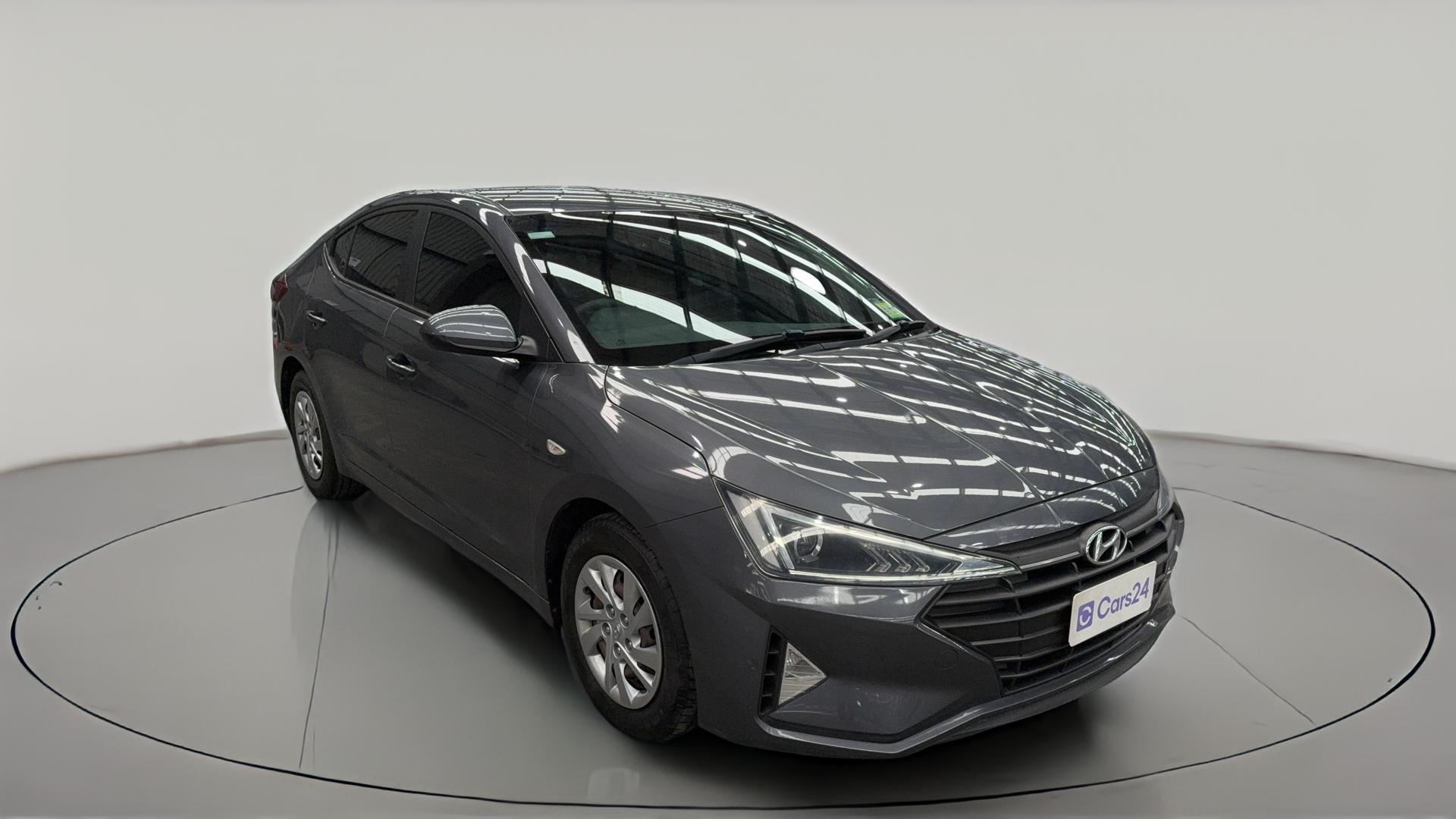 Hyundai Elantra image