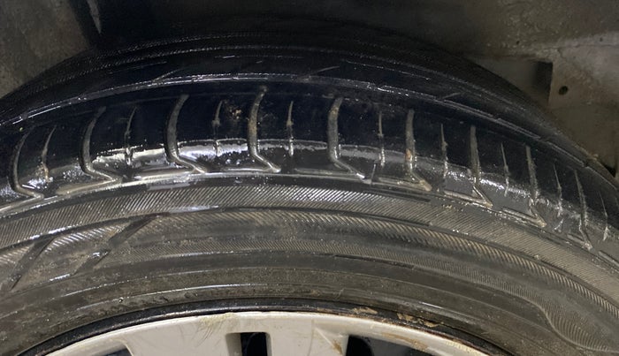 2015 Honda Jazz 1.2L I-VTEC S AT, Petrol, Automatic, 87,254 km, Right Rear Tyre Tread