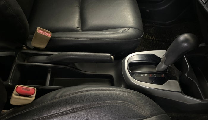 2015 Honda Jazz 1.2L I-VTEC S AT, Petrol, Automatic, 87,254 km, Gear Lever