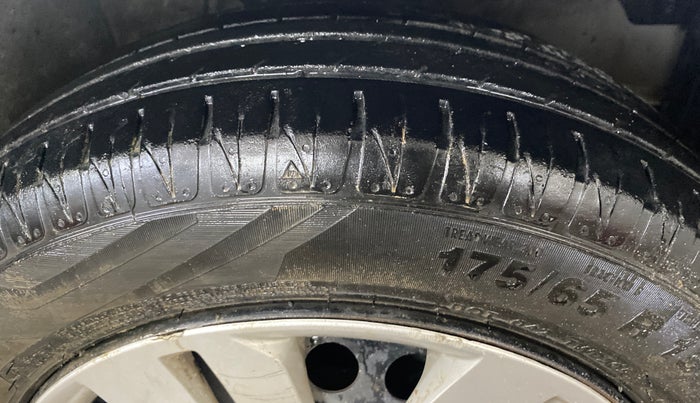 2015 Honda Jazz 1.2L I-VTEC S AT, Petrol, Automatic, 87,254 km, Right Front Tyre Tread