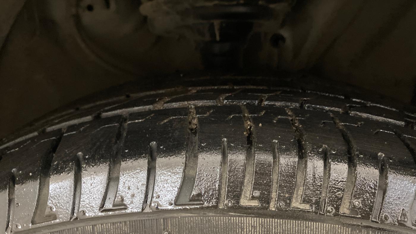 2019 Hyundai Creta E PLUS 1.6 PETROL, Petrol, Manual, 82,361 km, Right Front Tyre Tread