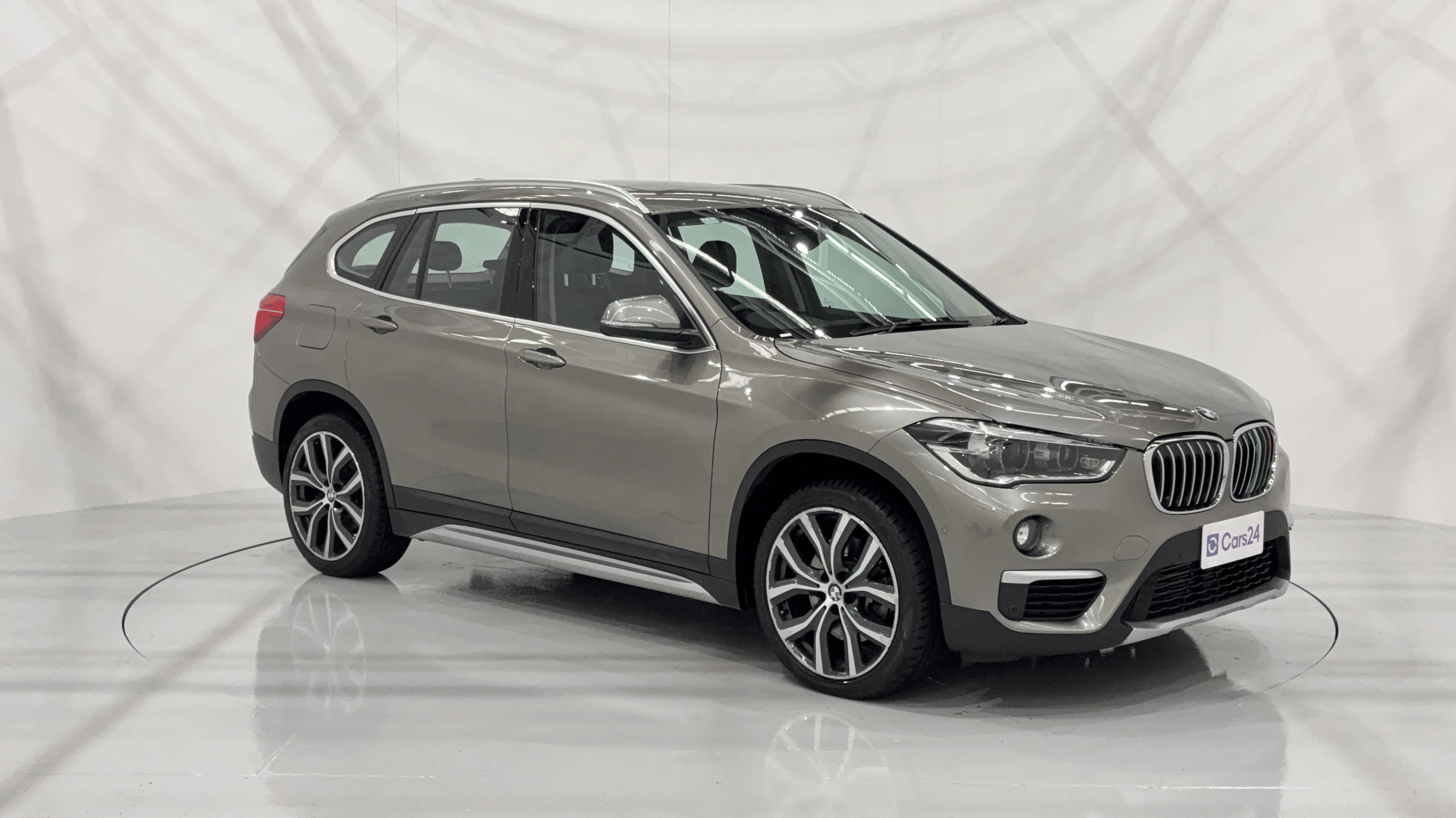 BMW X1 image