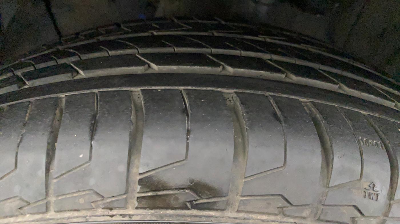 2020 Hyundai Creta SX PETROL MT, Petrol, Manual, 4,839 km, Right Front Tyre Tread
