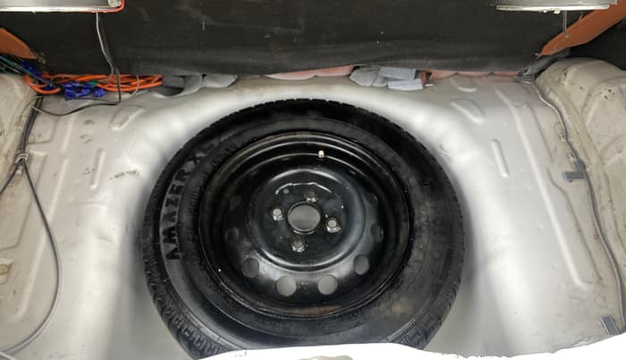 2013 Hyundai Eon MAGNA +, Petrol, Manual, 81,102 km, Boot Inside