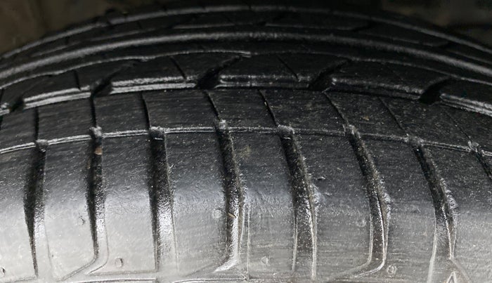 2021 Honda Jazz ZX CVT, Petrol, Automatic, 7,601 km, Right Front Tyre Tread