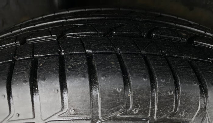 2021 Honda Jazz ZX CVT, Petrol, Automatic, 7,601 km, Right Rear Tyre Tread