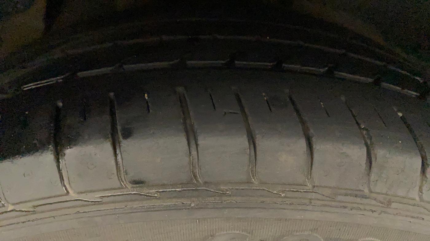 2018 Hyundai Creta SX AT 1.6 PETROL, Petrol, Automatic, 31,942 km, Right Rear Tyre Tread