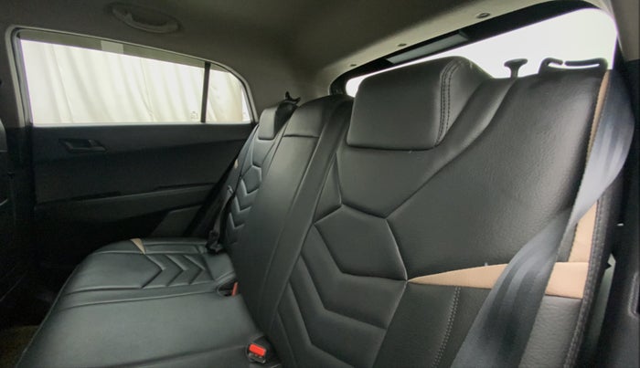 2018 Hyundai Creta E PLUS 1.6 PETROL, Petrol, Manual, 50,823 km, Right Side Rear Door Cabin