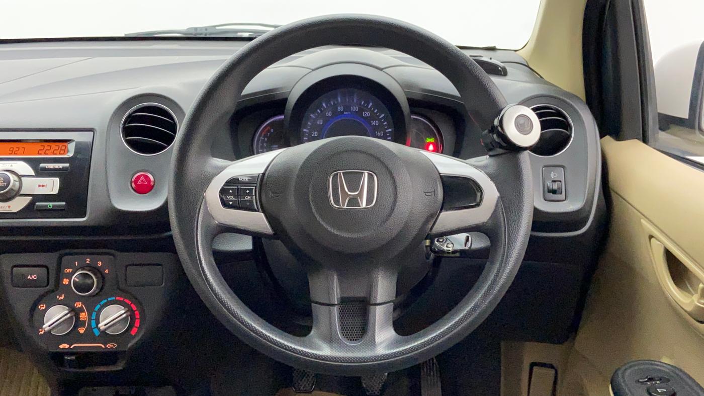 2015 Honda Amaze 1.2 SMT I VTEC, Petrol, Manual, 30,218 km, Steering Wheel