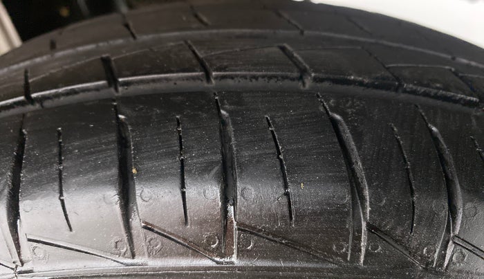 2022 Maruti Alto LXI OPT CNG, CNG, Manual, 8,502 km, Left Rear Tyre Tread